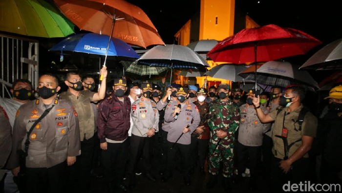 Panglima TNI dan Kapolri datangi lokasi bom bunuh diri Makassar