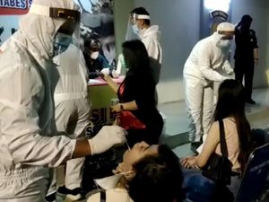 Asyik Nongkrong Saat Pandemi, 95 Orang di Kafe Semarang Diciduk Polisi