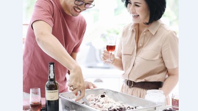 Pria Bukit dan Sang Ibu Desiree Tarigan Kompak Produksi Gelato