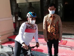 Sekjen Gerindra Gowes Temui Gibran di Loji Gandrung Solo