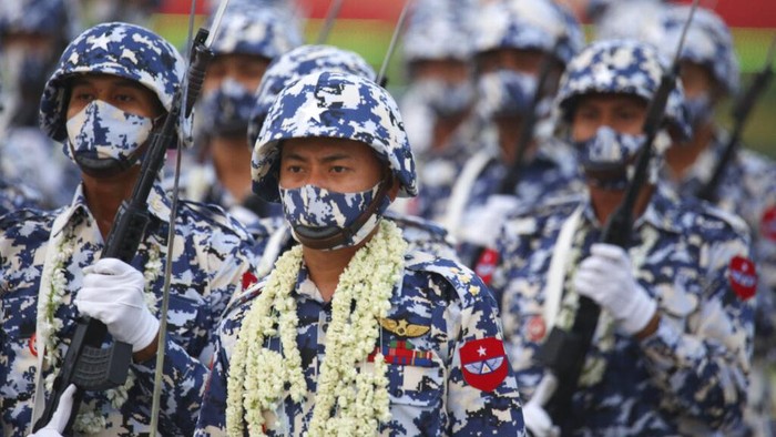 Sabtu (27/3) lalu, merupakan Hari Angkatan Bersenjata Myanmar. Parade besar-besaran digelar. Namun, dibalik itu semua 114 nyawa melayang di hari yang sama.