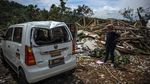 Puting Beliung Terjang Rumah Warga di Bandung