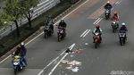 Ceceran Sampah Truk TPA Kotori Jalan MT Haryono