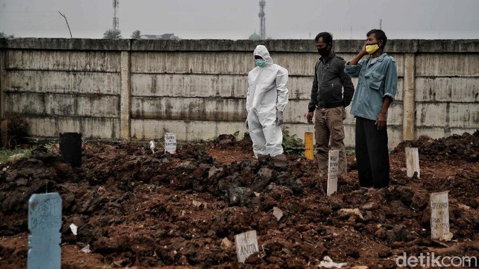 Tempat Pemakaman Umum (TPU) Rorotan, Cilincing, Jakarta sudah mulai difungsikan. Tahap awal akan disiapkan sebanyak 1.500 petak makam.