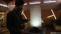 Prasasti bernama Candi Angin itu kini disimpan di Museum Kartini Jepara. Prasasti itu pun menjadi koleksi yang tersimpan di ruang Jepara Kuno pada Museum Kartini.