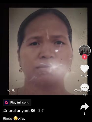 Kisah anak yang sedang mencari ibunya hilang di Mekah.