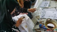 Yustika menambahkan, dukungan antar pegiat UMKM saat ini sangat berarti baginya. Bersama kelompok UMKM Desa Batursari atau biasa disebut Berbakat dari akronim Bersama Batursari Hebat, pihaknya tetap bertahan di tengah pandemi ini.