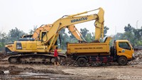 Per 28 April 2021, kasus positif COVID-19 di Indonesia sebanyak 1.496.085 kasus. 