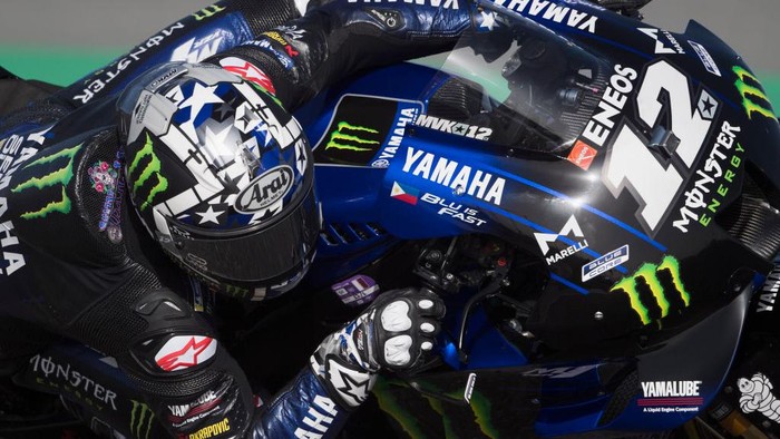 DOHA, QATAR - MARCH 27: Maverick Vinales of Spain and Monster Energy Yamaha MotoGP Team rounds the bend during the MotoGP of Qatar - Qualifying at Losail Circuit on March 27, 2021 in Doha, Qatar. (Photo by Mirco Lazzari gp/Getty Images)