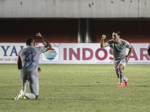 Ezra Walian-Victor Igbonefo Sudah Gabung Persib di Bali