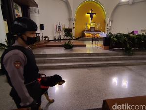 Pasca Bom Bunuh Diri Makassar, Akses Gereja Katedral Semarang Dijaga Ketat