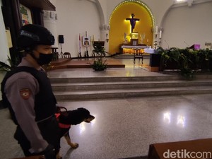 Pasca Bom Bunuh Diri Makassar, Akses Gereja Katedral Semarang Dijaga Ketat
