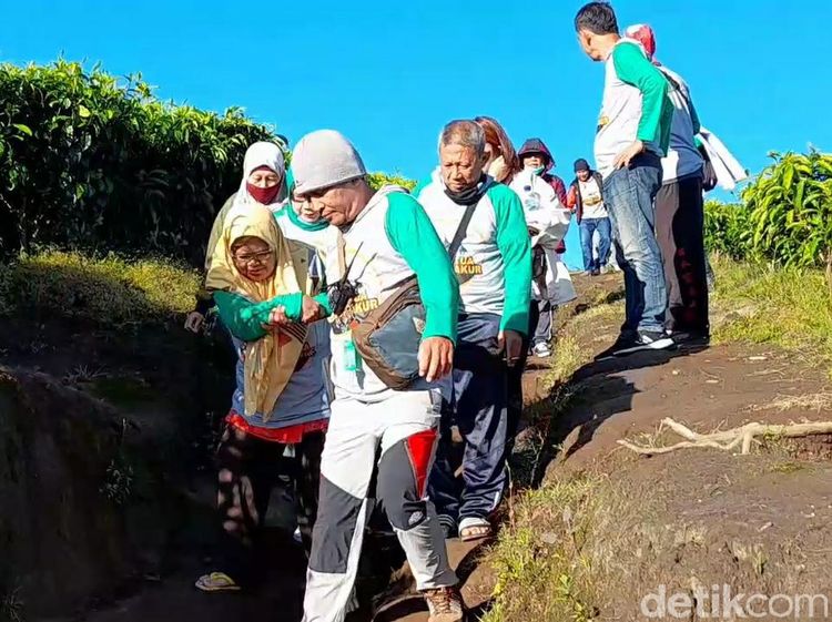 Foto: Serunya ex Anggota Pecinta Alam yang Masih Semangat Mendaki