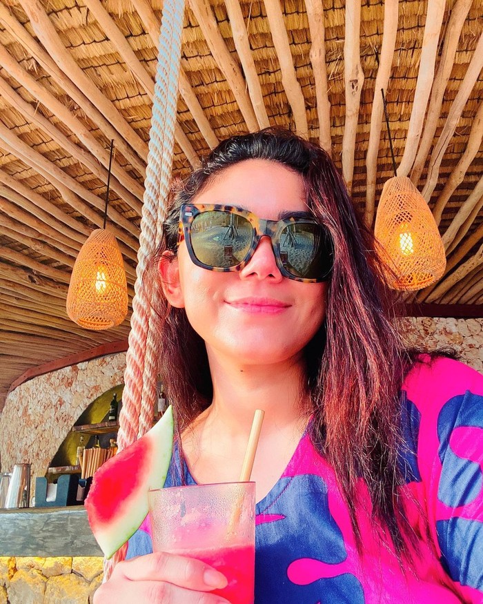 Keseruan Thalita Latief saat Jajan Kue dan Makan Durian