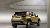 Sementara dari segi tampilan, Toyota telah memberikan tambahan bodykit untuk varian Yaris Cross Adventure ini, seperti bumper depan baru, dan under guard belakang baru dengan desain lebih kekar dan padat. Foto: Toyota