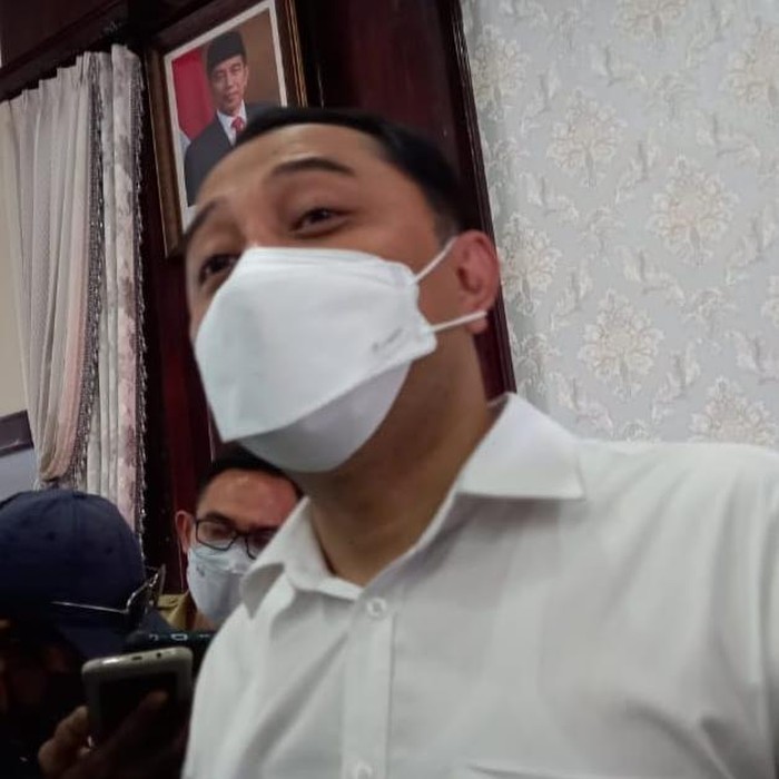 wali kota surabaya eri cahyadi