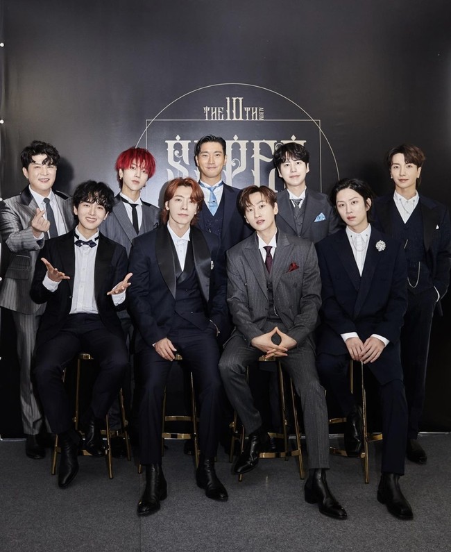 Sementara itu, Donghae baru saja comeback bersama Super Junior dan merilis album ke-10 bertajuk The Renaissance. Dengan lagu andalan ‘House Party’ yang menggambarkan situasi pandemi saat ini. Foto: dok Instagram leedonghae