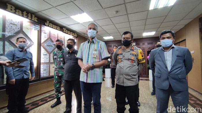 Gubernur Jawa Tengah Ganjar Pranowo dan Kapolda Jawa Tengah Irjen Ahmad Luthfi, Selasa (30/3/2021).
