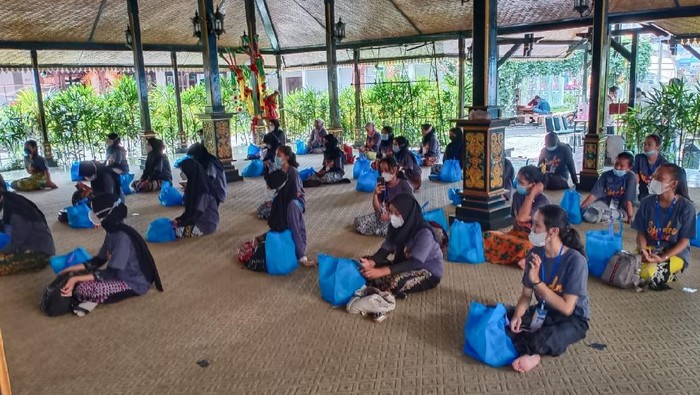 Ingin Tenar Seperti KPOP, Banyuwangi Latih Sinden Using