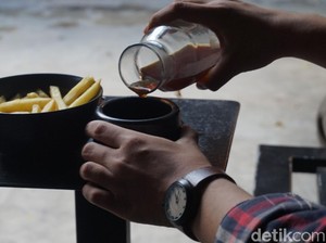 Menyeruput Halu Pink Banana, Kopi Lokal Andalan Space Roastery