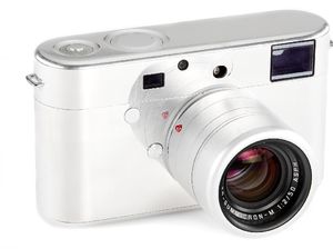 Prototipe Kamera Leica Bikinan Desainer iPhone Dilelang, Harganya?