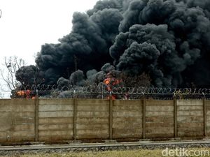 Kebakaran Tangki Pertamina, BMKG: Tidak Terdeteksi Petir di Kilang Balongan