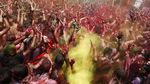 Meriahnya Festival Holi India di Tengah Pandemi