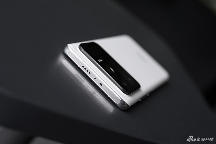 Mi 11 Ultra Mi 11 Ultra