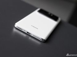 Desain Xiaomi Mi 11 Ultra yang Unik Punya Spesifikasi Aduhai