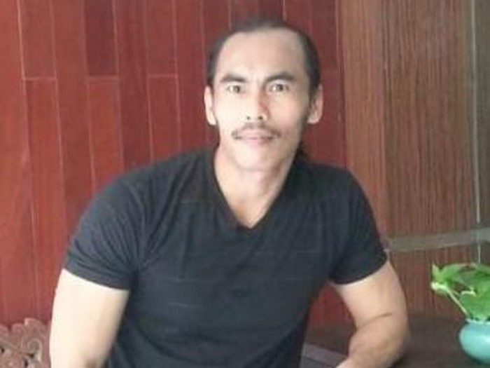 Pengasuh Padepokan Lillaah Surabaya Gus Becki