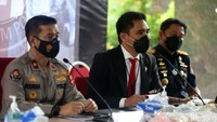 Menurut polisi rencananya seluruh barang bukti narkoba akan diedarkan di tempat hiburan malam di Batam.