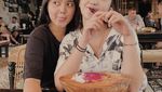 Menjalin Cinta dengan Rayn Wijaya, Ini Momen Ranty Maria saat Petik Strawberry