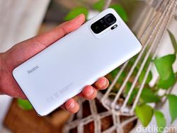 Unboxing Redmi Note 10, HP Baru Xiaomi Harga Rp 2 Jutaan