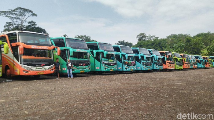 Sejumlah armada bus di Ciamis