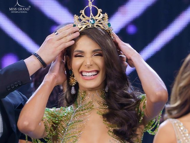 Sementara runner up 4 adalah Miss Grand Brazil Lala Guedes. Wanita 27 tahun dengan tinggi badan 179 cm itu juga meraih gelar Best In Swimsuit. Foto: Dok. Instagram @missgrandinternational