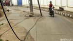 Waduh, Tiang di Tengah Jalan Perancis Tangerang Belum Dibenahi