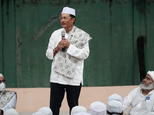 Di Ponpes Rubath Palembang, Waket MPR Motivasi Santri Tekun Belajar