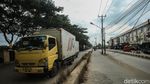Ampun! Jalan Raya Perancis Tangerang Rusak parah