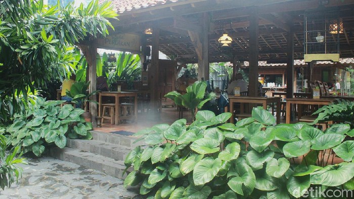 7 Restoran Bergaya Joglo, Cocok buat Bukber Bareng Bestie dan Keluarga