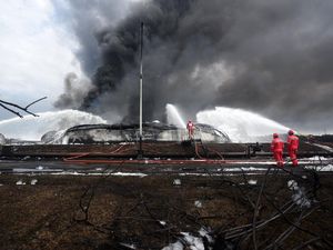 Kilang Balongan Kebakaran, Anggaran Impor BBM Pertamina Bisa Bengkak