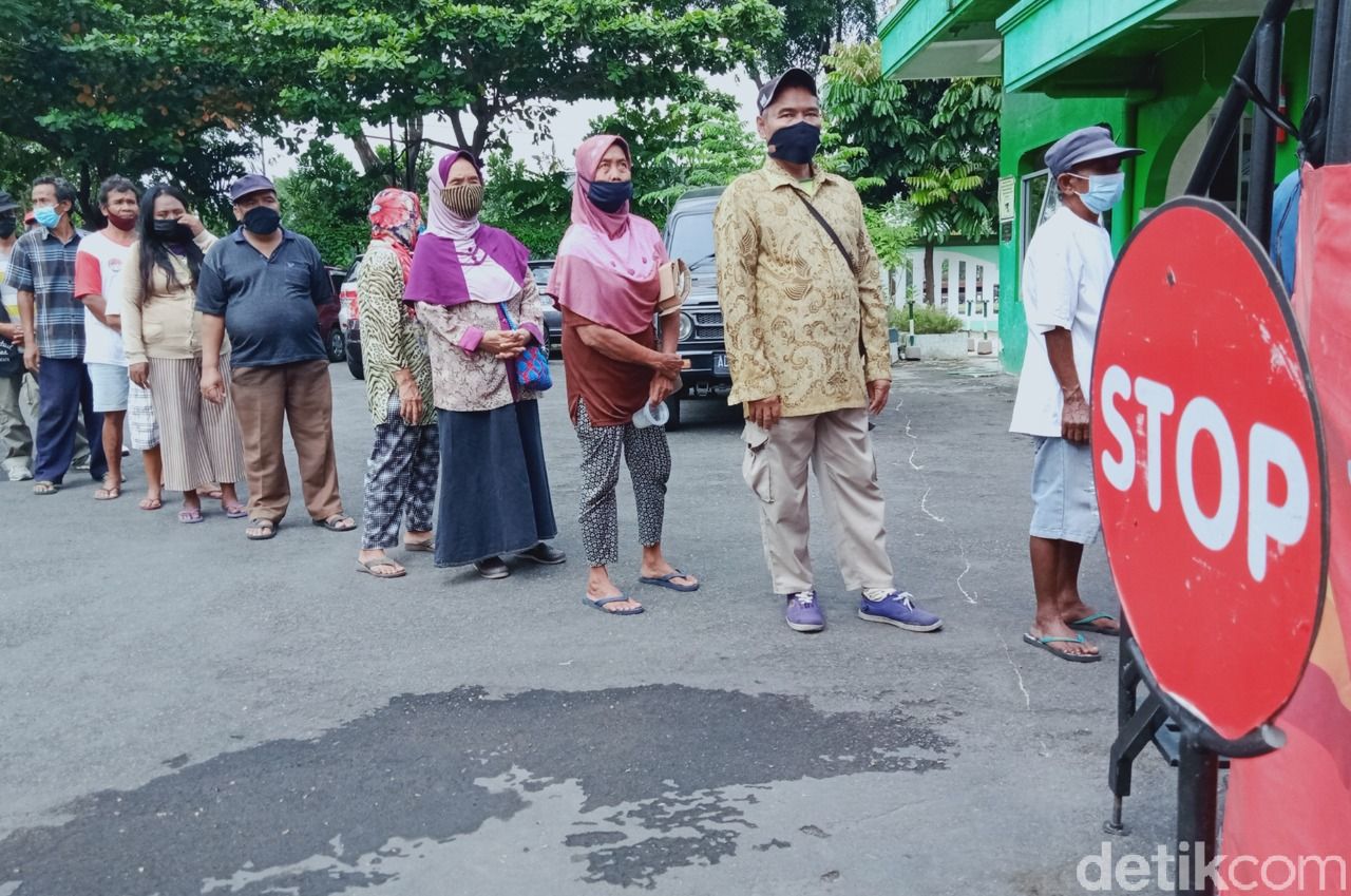 bus makan gratis di Klaten, Jawa Tengah