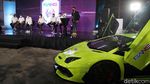 Gaya Raffi Ahmad Tunggangi Supercar saat Luncurkan RANS Cilegon FC