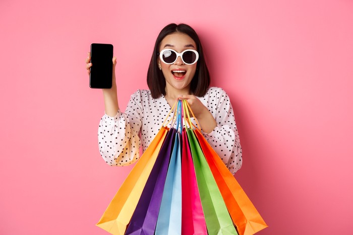 Ilustrasi BELANJA online Ilustrasi BELANJA online