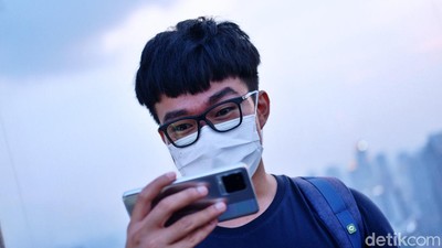 10 HP Android Terkencang di Alam Semesta