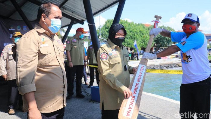 Mensos Risma mencanangkan 1.000 nelayan siaga bencana di Pangandaran