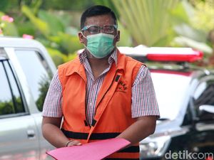 Halangi KPK Usut Kasus Eks Sekretaris MA, Ferdy Tetap Dibui 4 Tahun