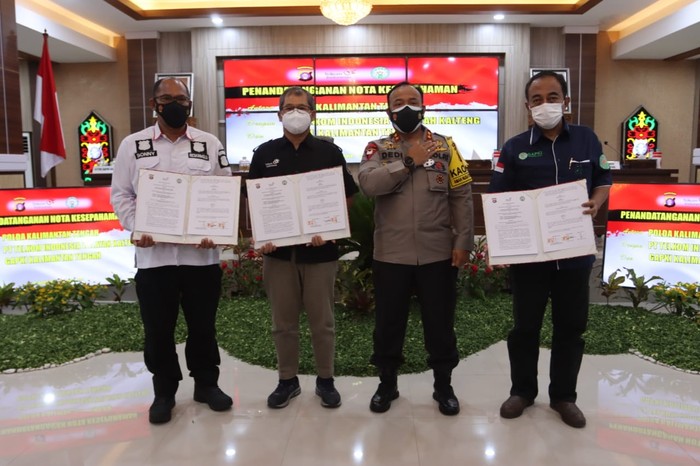 Polda Kalteng kerja sama dengan Gapki dan Telkom