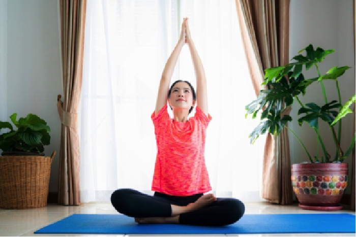 Amankah Olahraga Saat Puasa? Ini Rekomendasi Latihannya