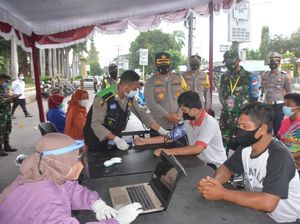 Polres & Dinkes Lombok Timur Buka Layanan Vaksinasi Drive Thru