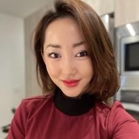 Yeonmi Park memilih kabur dari Korea Utara di umur 13 tahun, saat mengalami peristiwa kelaparan. Ia mengaku memakan capung untuk bertahan hidup. Foto: dok Instagram yeonmi_park